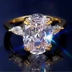 Goldtone Synthetic Zirconia Engagement Ring NWOT SZ 7